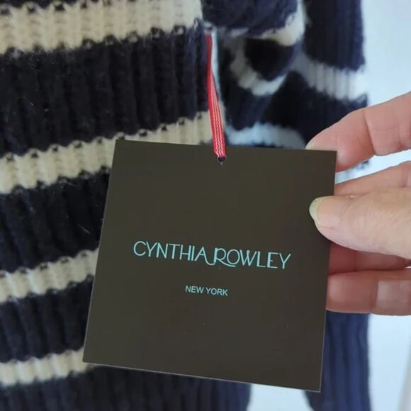 Cynthia Rowley sweater L NWT Navy white SOFT!!! - Picture 2 of 4